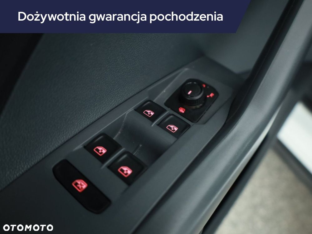 Volkswagen T-Cross - 17
