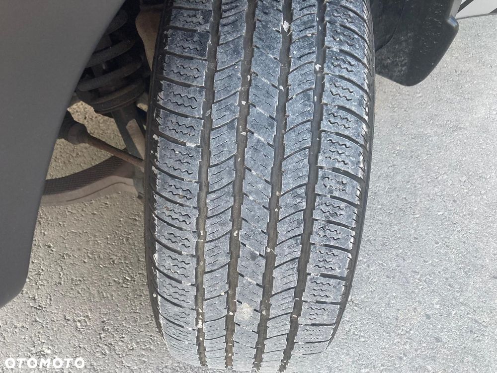 Dodge RAM 1500 5.7 4x4 - 6