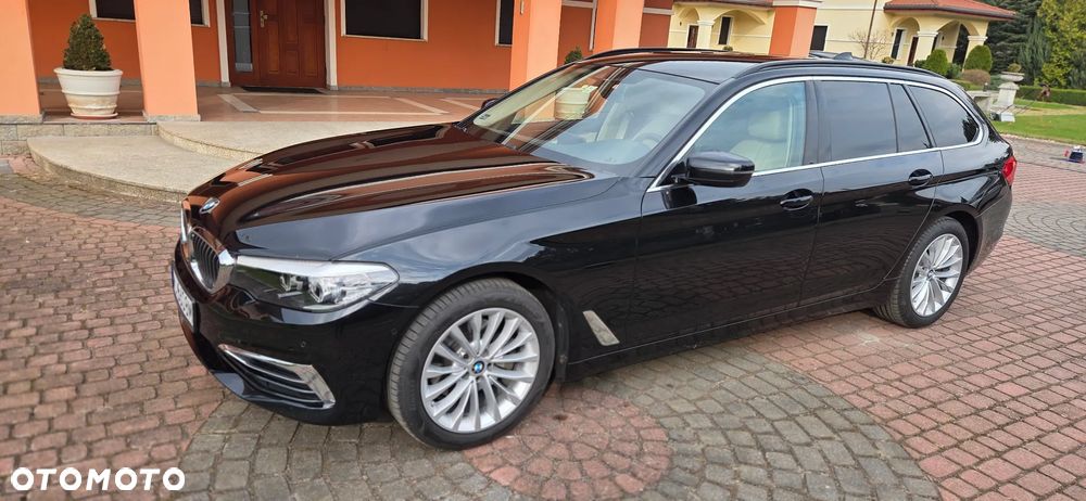 BMW Seria 5 520d Luxury Line - 4