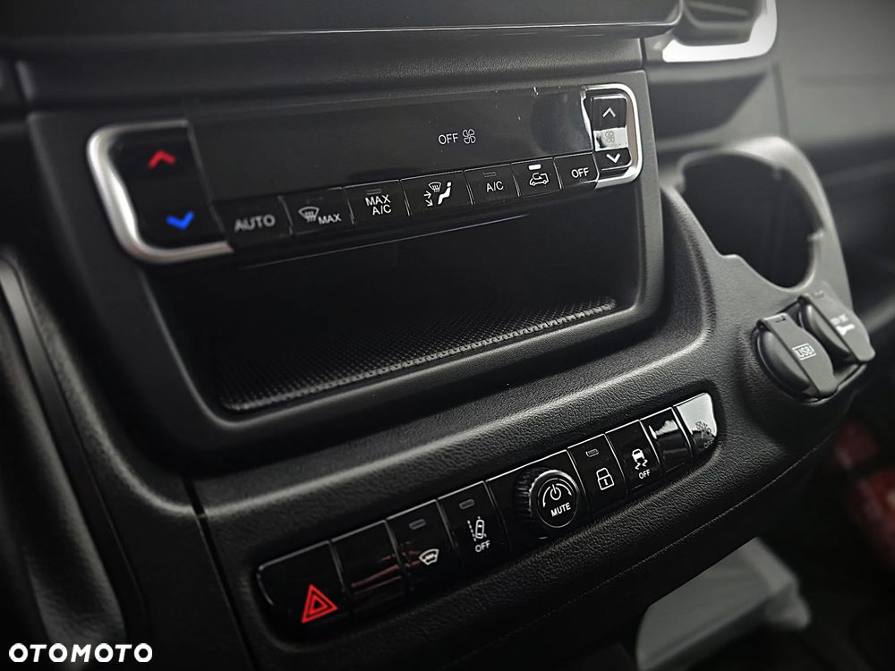 Toyota Proace MAX - 22