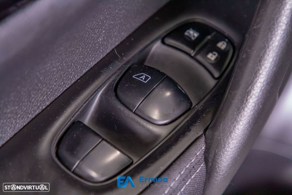 Nissan Qashqai 1.5 dCi Tekna - 40