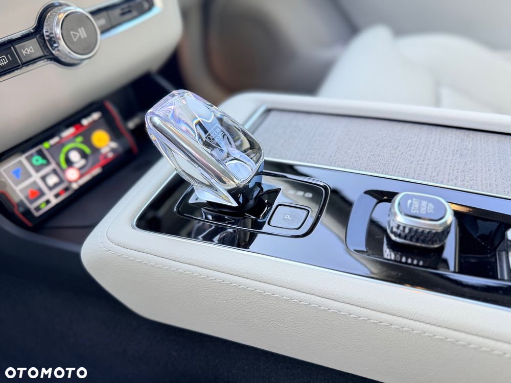 Volvo XC 90 B5 B AWD Ultra Bright 7os - 20