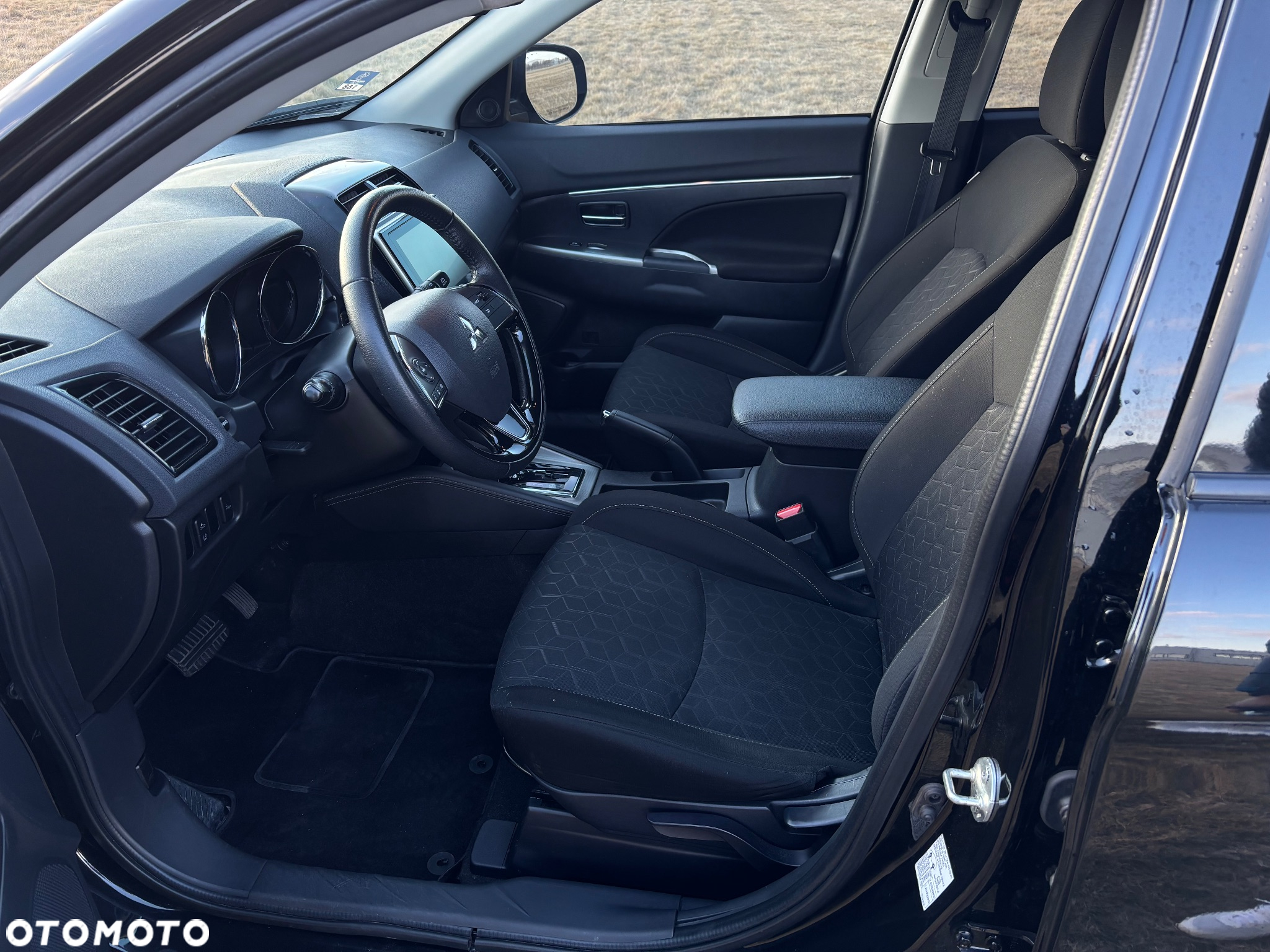 Mitsubishi ASX - 9