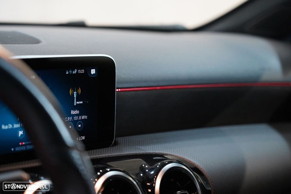 Mercedes-Benz A 180 Limousine - 12