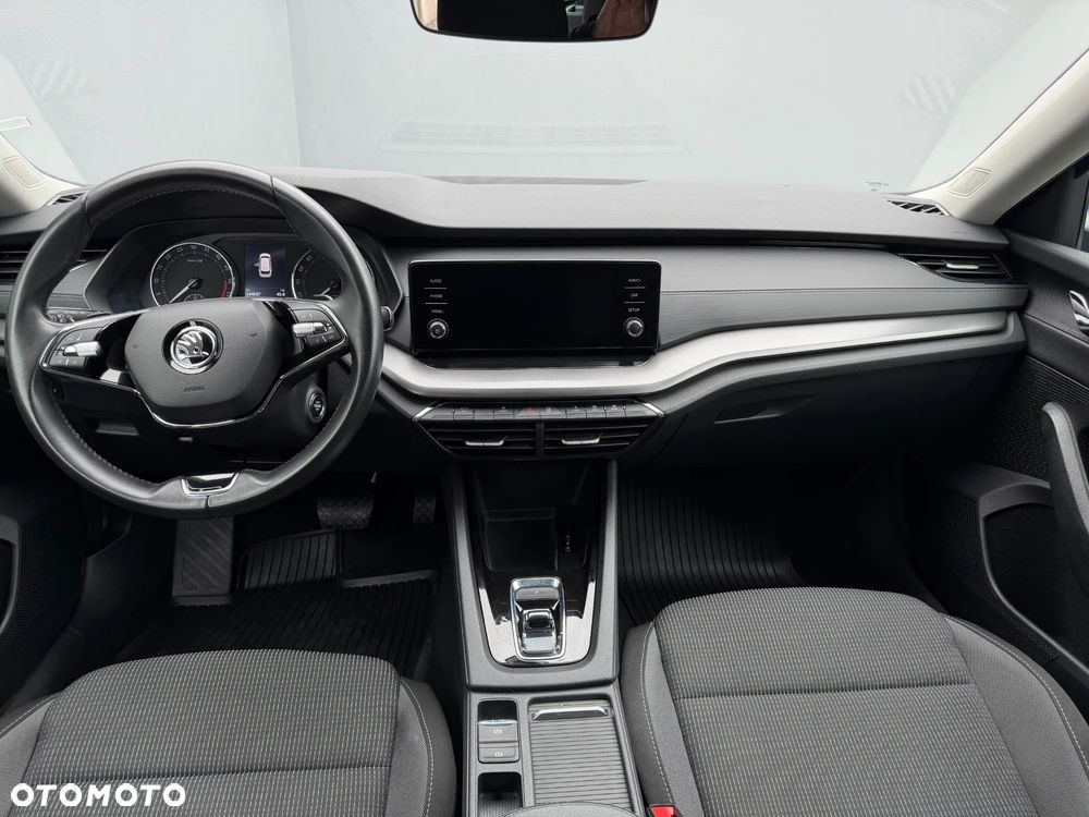 Skoda Octavia 2.0 TDI Ambition DSG - 25