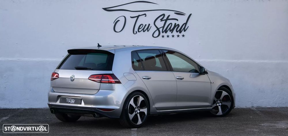 VW Golf 2.0 TSi GTi DSG - 2