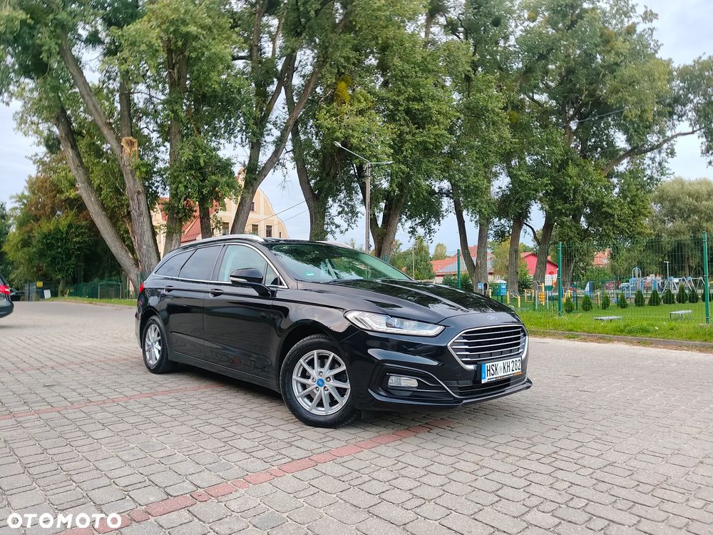 Ford Mondeo - 4