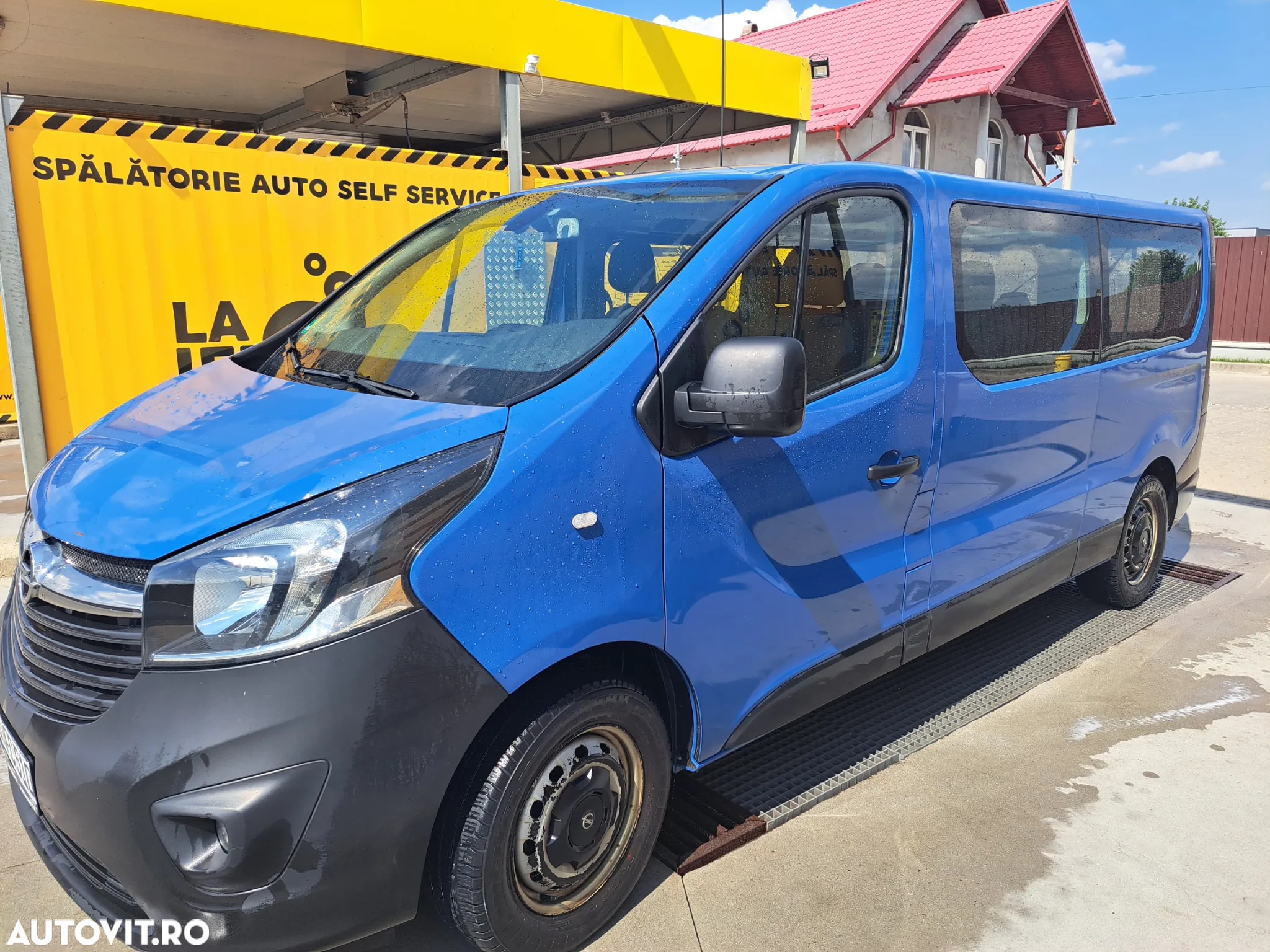 Opel Vivaro 1.6 TwinTurbo CDTI Life L2H1 2.7 t Start/Stop - 9