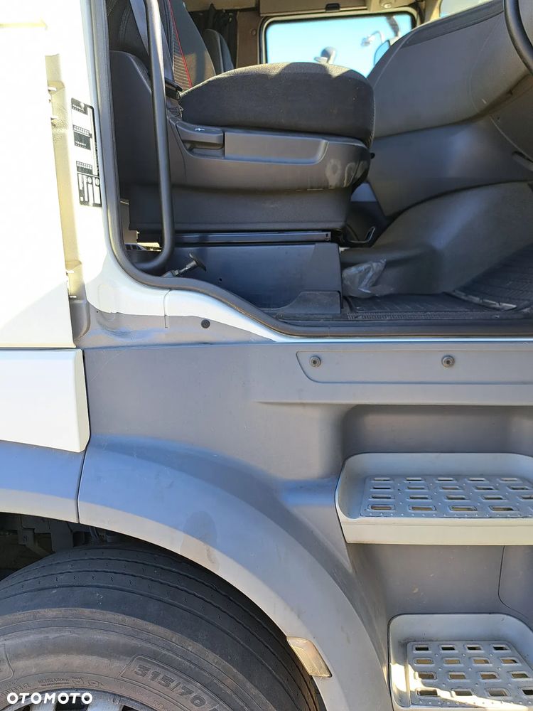 DAF xf 106 - 12