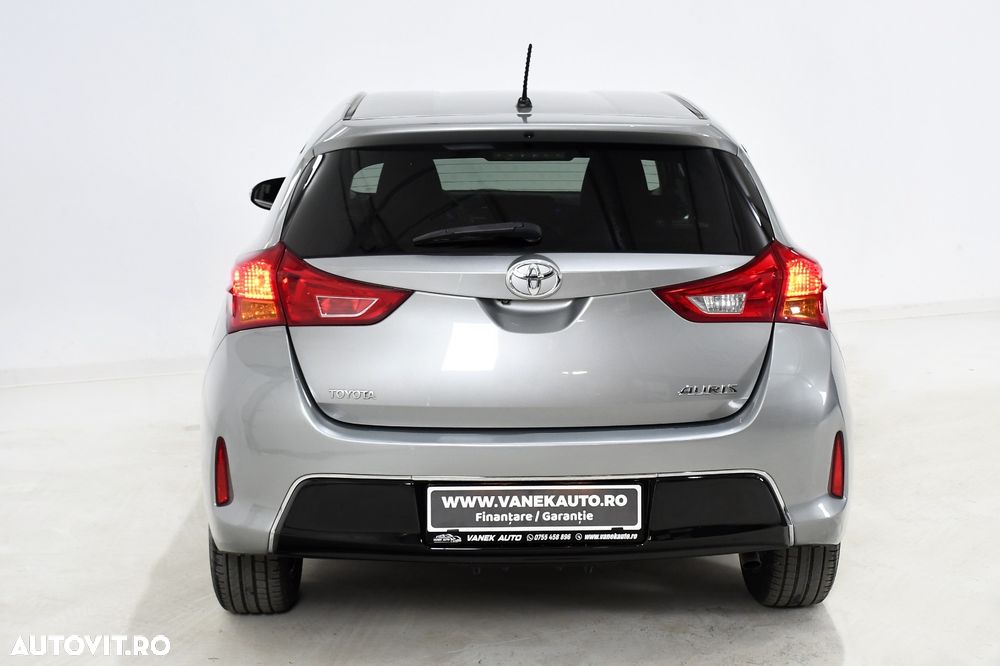 Toyota Auris - 9