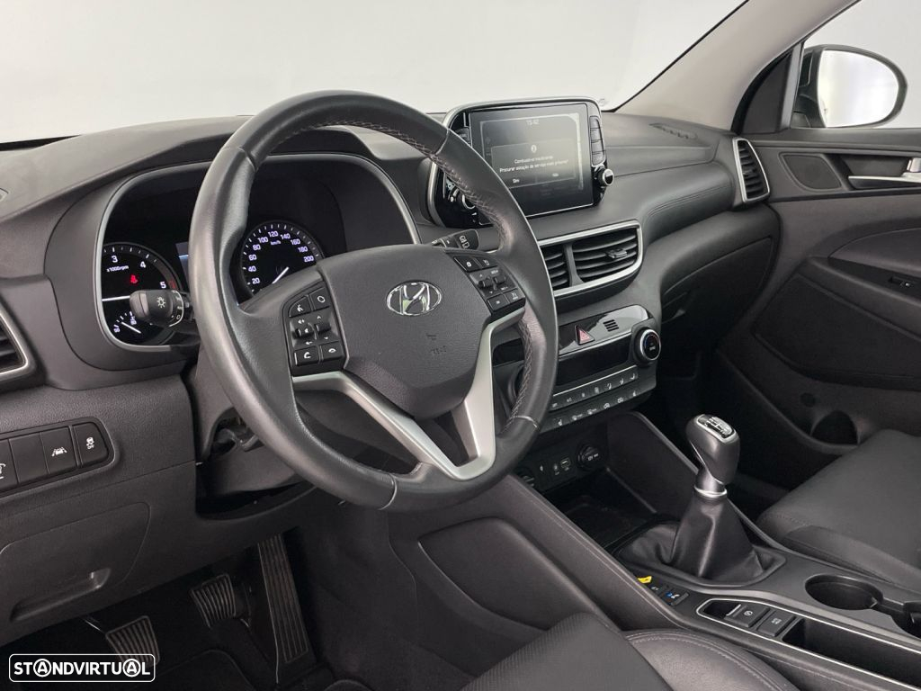 Hyundai Tucson 1.6 CRDi Premium +P.Pe+P.Style Plus - 17