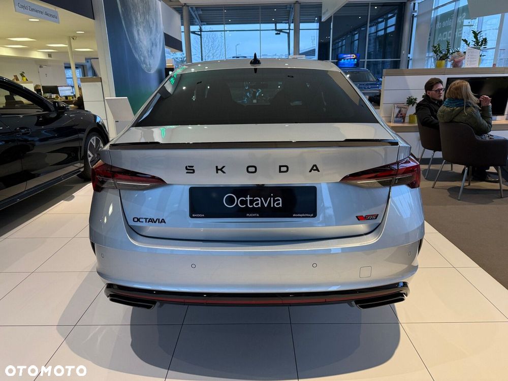 Skoda Octavia 2.0 TSI RS DSG - 6