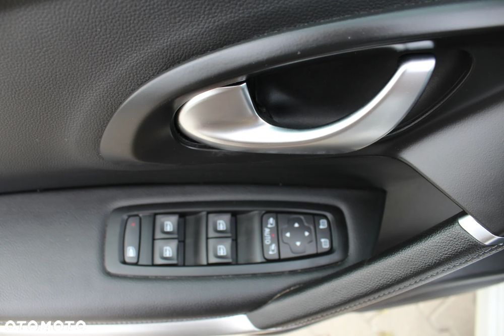 Renault Kadjar TCe 140 GPF LIMITED - 18