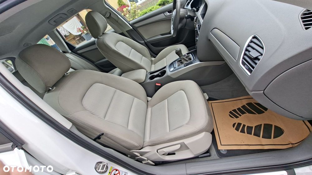 Audi A4 Avant 2.0 TDI DPF Attraction - 12