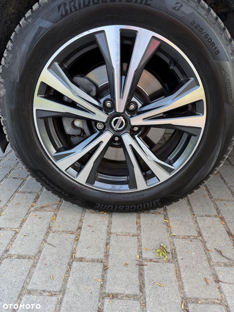 Nissan X-Trail 2.0 dCi ALL-MODE 4x4i Xtronic Tekna - 14