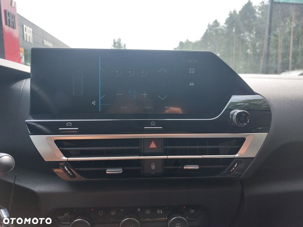 Citroën C4 1.2 PureTech Plus S&S - 24