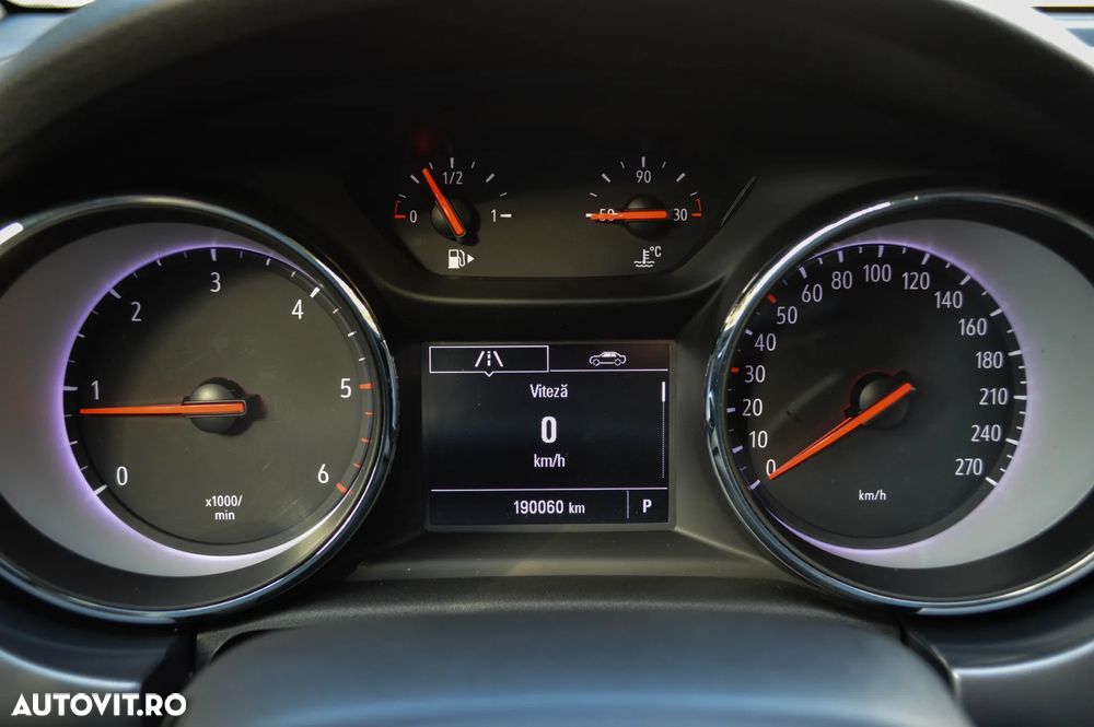 Opel Astra 1.6 CDTI Automatik Sports Tourer Active - 17