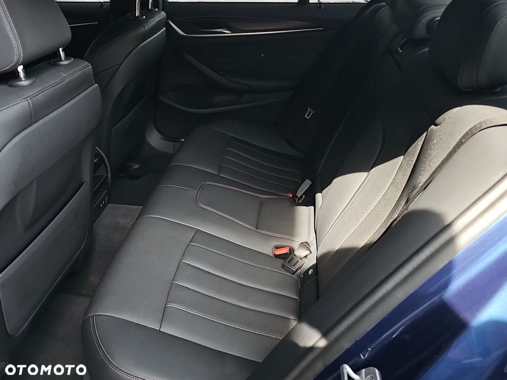 BMW Seria 5 - 23