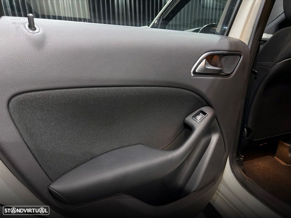 Mercedes-Benz B 180 CDI Urban - 31