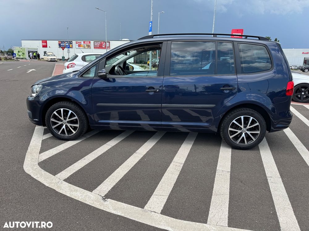 Volkswagen Touran 1.6 TDI DPF Comfortline - 3
