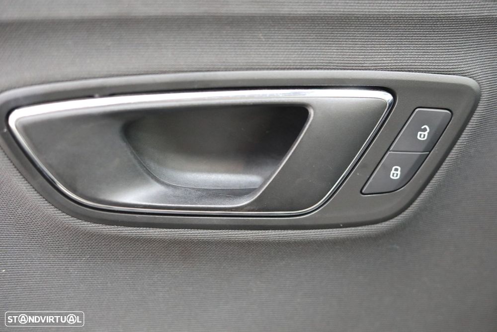 SEAT Leon ST 1.6 TDI Style Ecomotive - 22