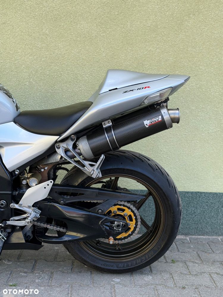 Kawasaki ZX - 22