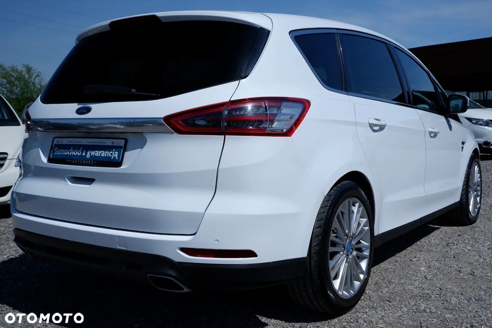 Ford S-Max 2.0 TDCi 4WD Titanium PowerShift - 33