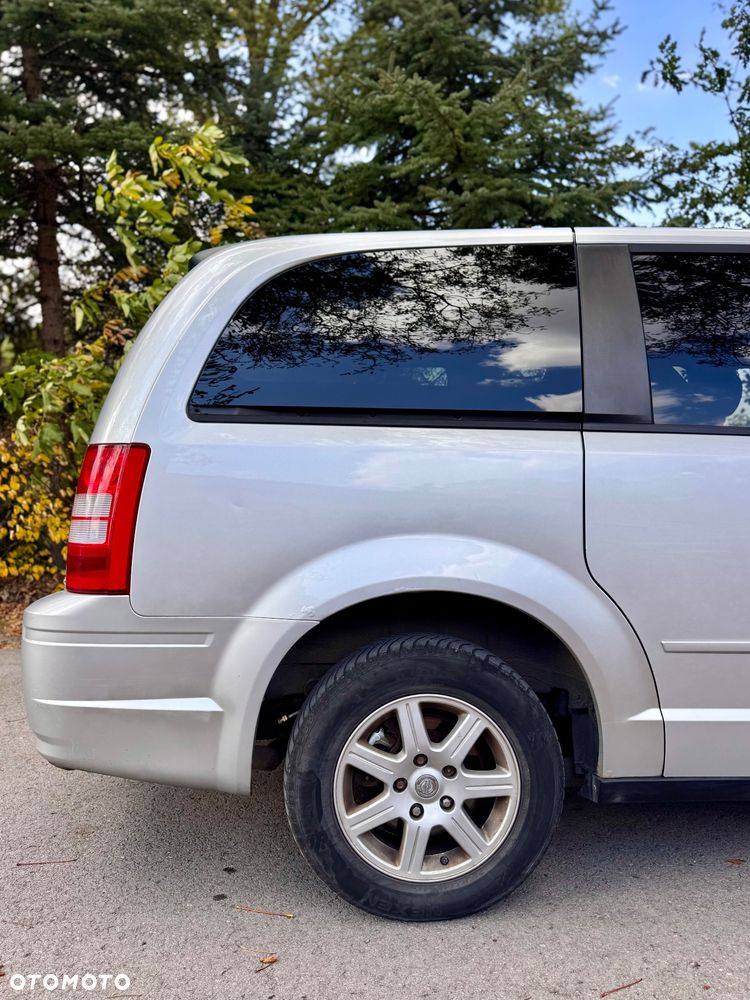 Chrysler Grand Voyager 2.8 CRD Automatik LX - 6