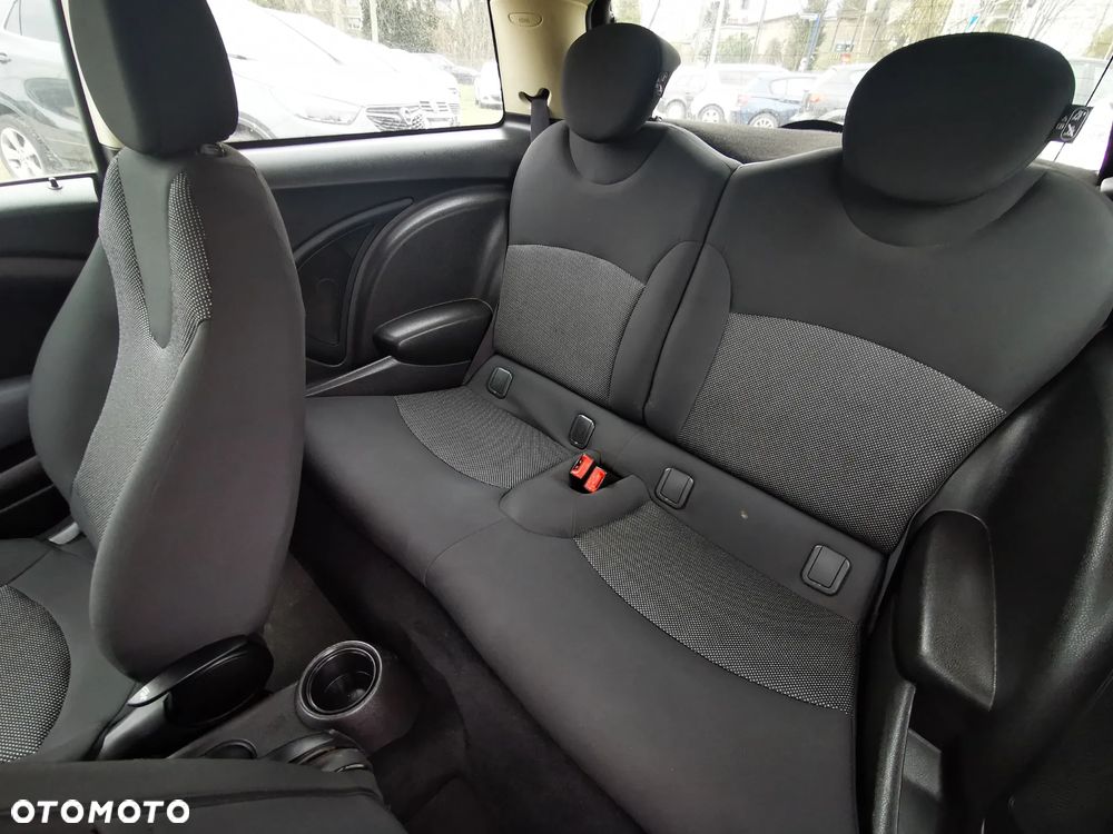 MINI ONE Minimalism - 11