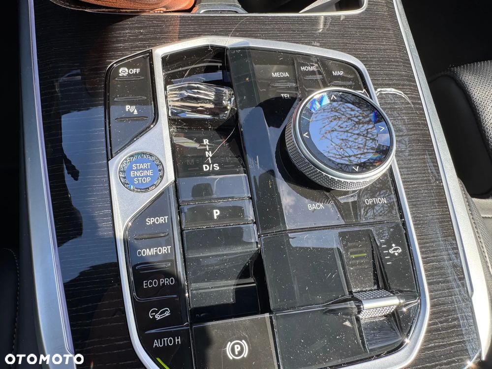 BMW X7 xDrive40d mHEV sport - 11