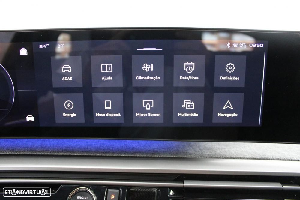 Peugeot e-3008 73 kWh Allure — fotografia 30