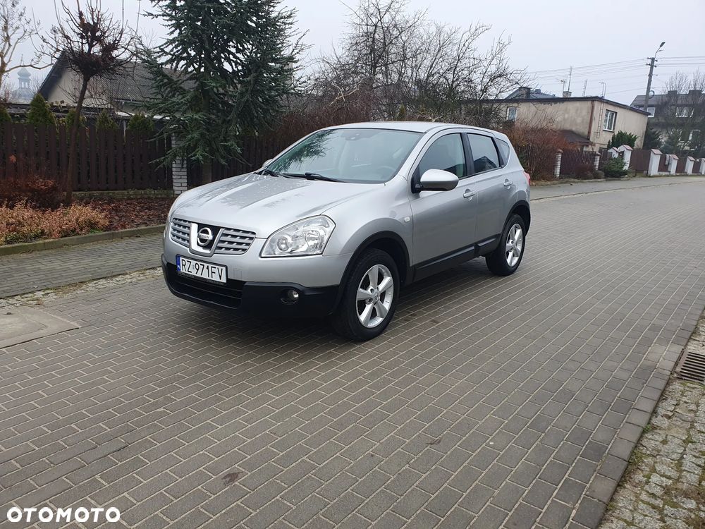 Nissan Qashqai 1.6 Tekna - 2