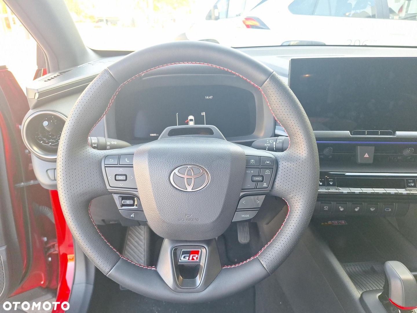 Toyota C-HR - 16