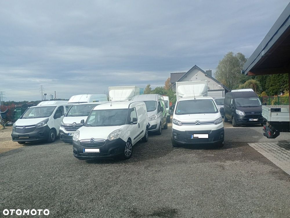 Renault Trafic - 28