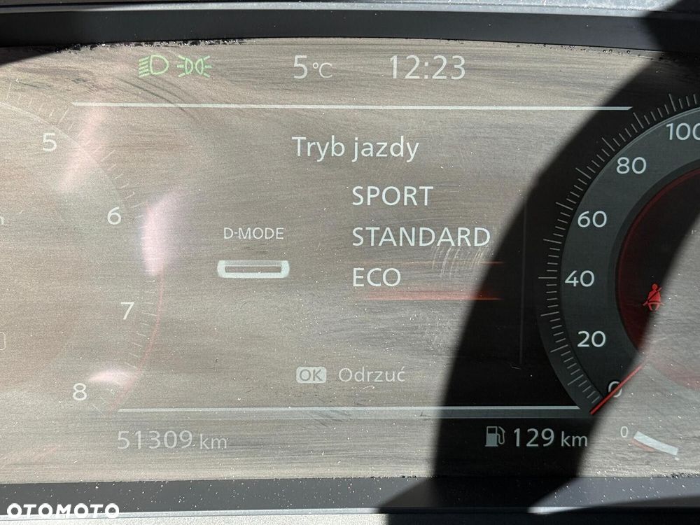 Nissan Qashqai 1.3 DIG-T MHEV N-Connecta Xtronic - 27