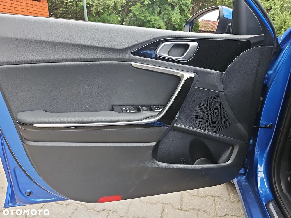 Kia Ceed 1.6 GDI PHEV Business Line DCT - 10