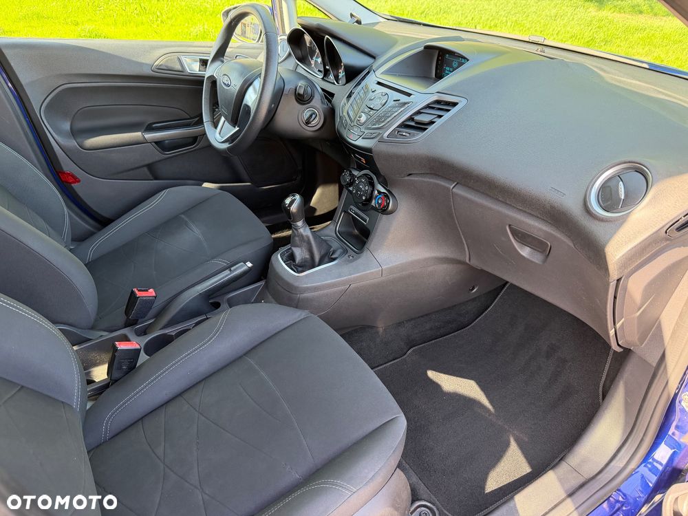 Ford Fiesta 1.0 EcoBoost Titanium - 23