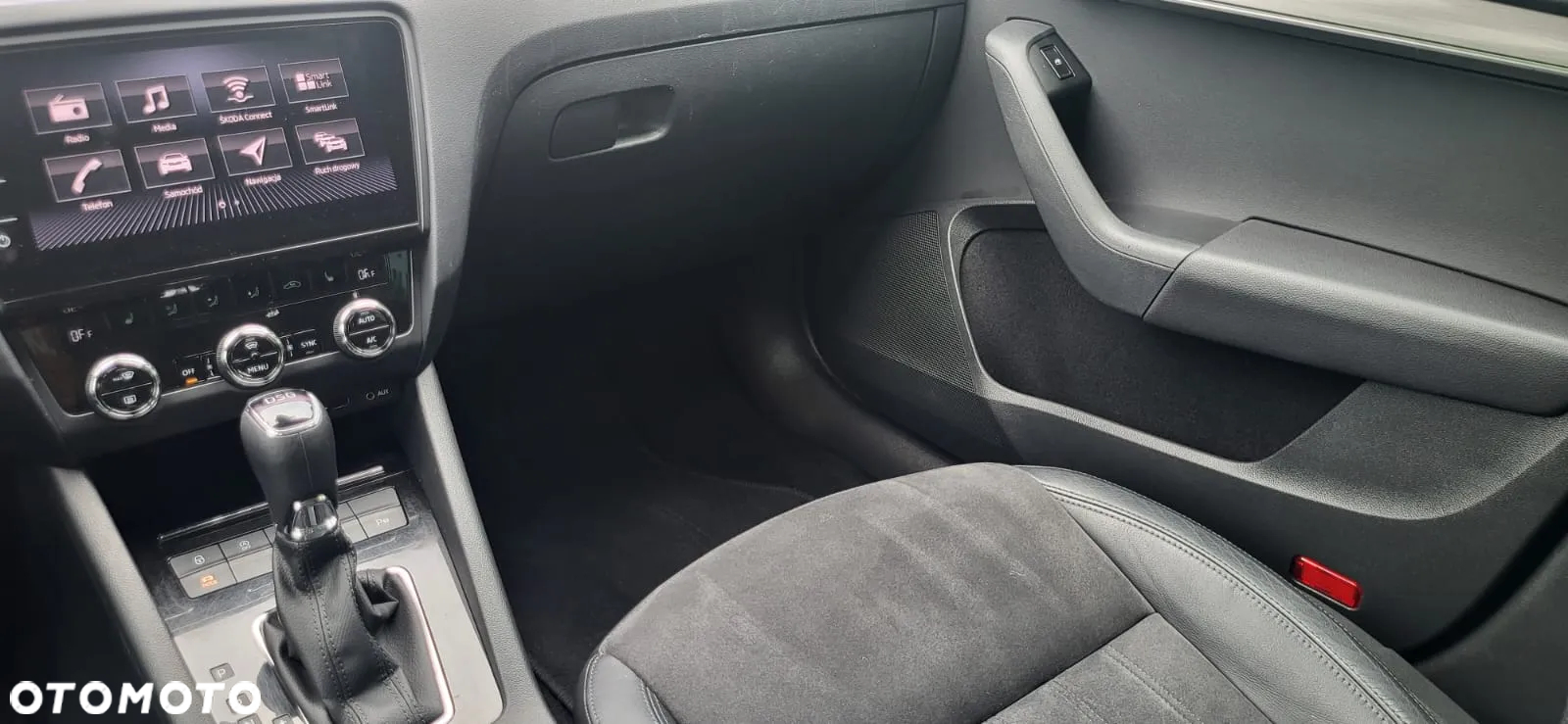 Skoda Octavia 1.8 TSI Edition DSG - 11