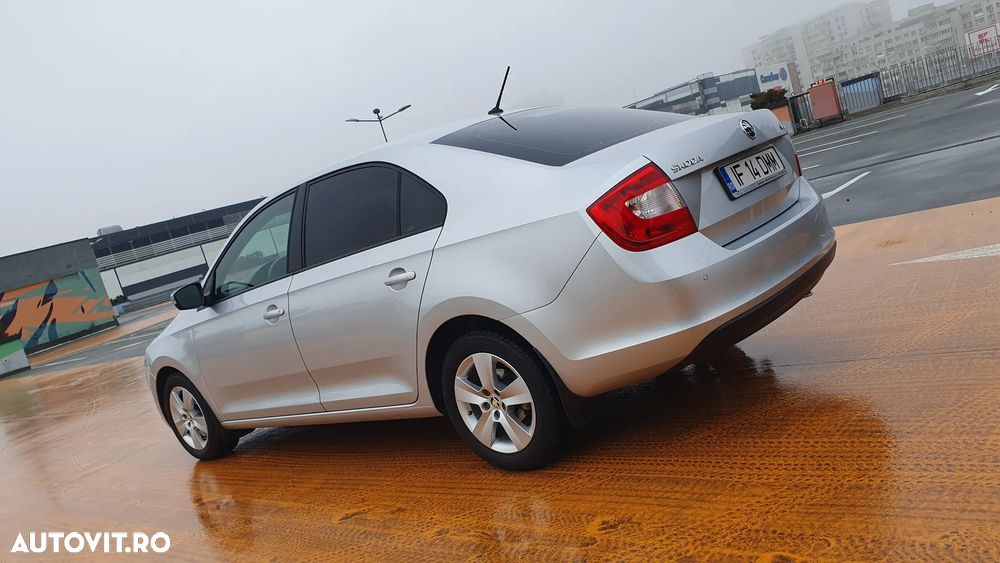 Skoda RAPID 1.2 TSI Style - 39