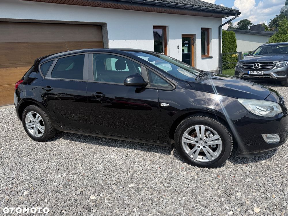 Opel Astra 1.4 T Cosmo - 20