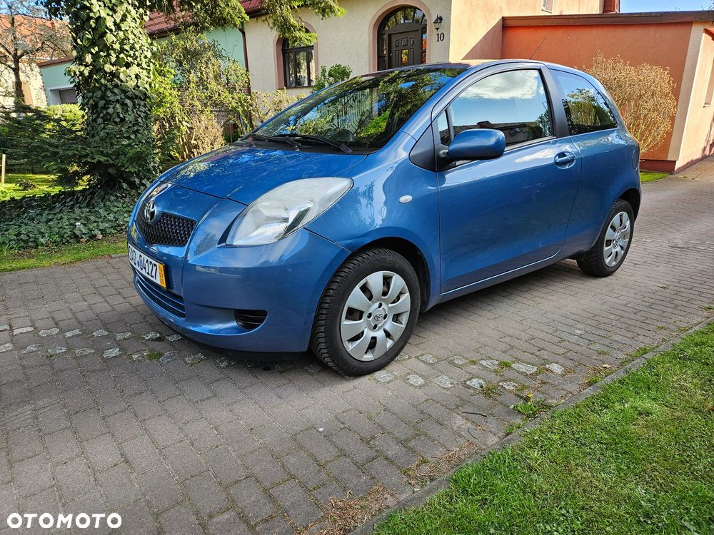 Toyota Yaris 1.0 Luna A/C - 21