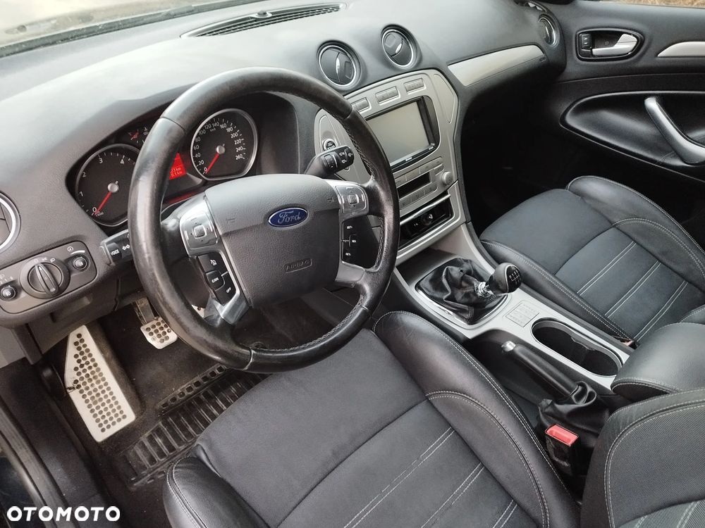 Ford Mondeo 2.0 TDCi Platinium X Plus (Titanium) - 8