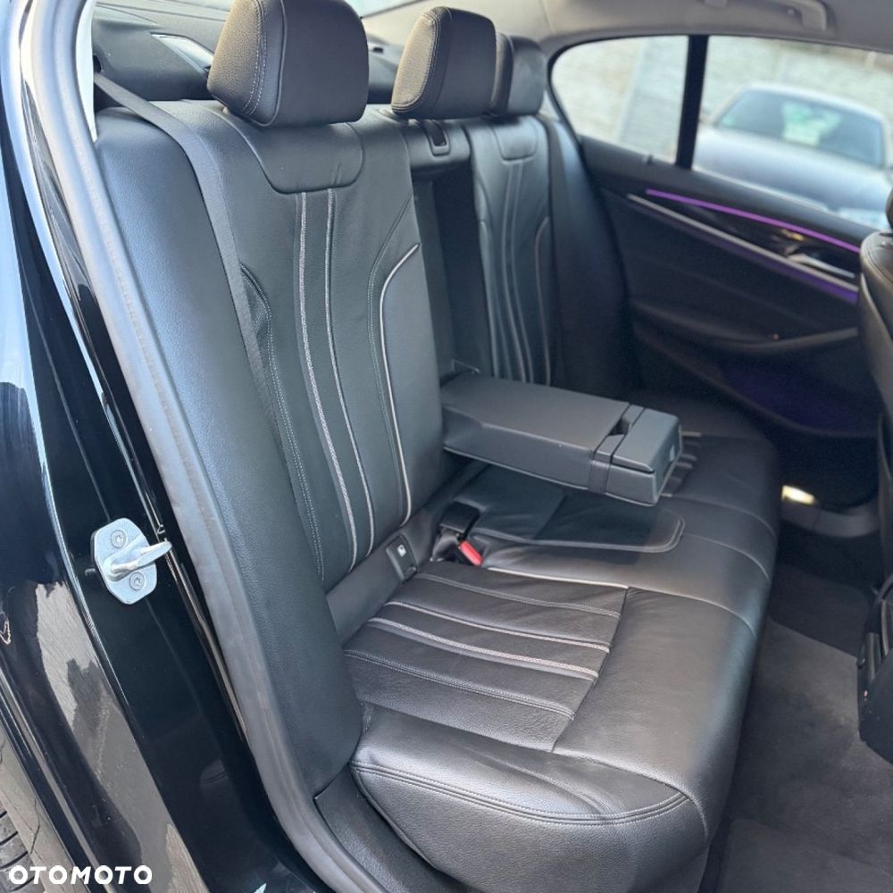 BMW Seria 5 - 25