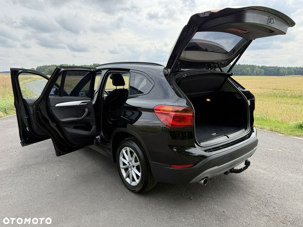 BMW X1 xDrive18d Advantage - 22