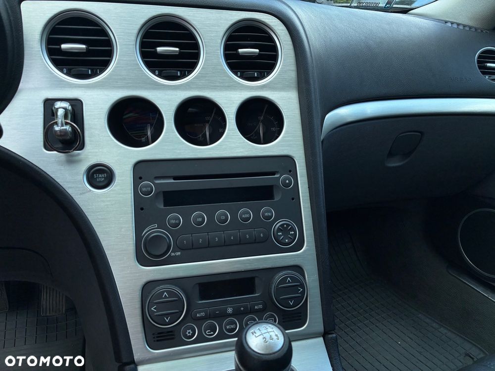 Alfa Romeo Brera 2.2JTS Sky View - 13