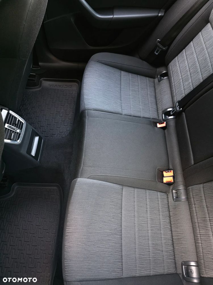 Skoda Octavia 1.4 TSI Style - 27