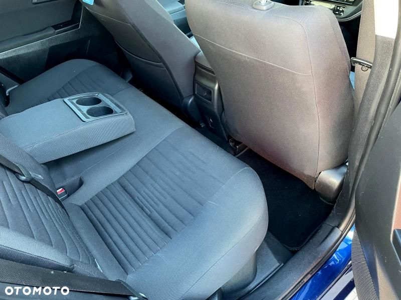 Toyota Auris 1.8 HSD Luna - 36