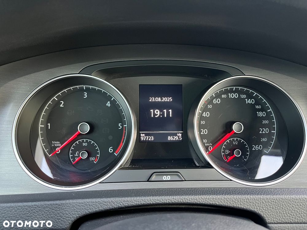 Volkswagen Golf 1.6 TDI DPF BlueMotion Technology Style - 16