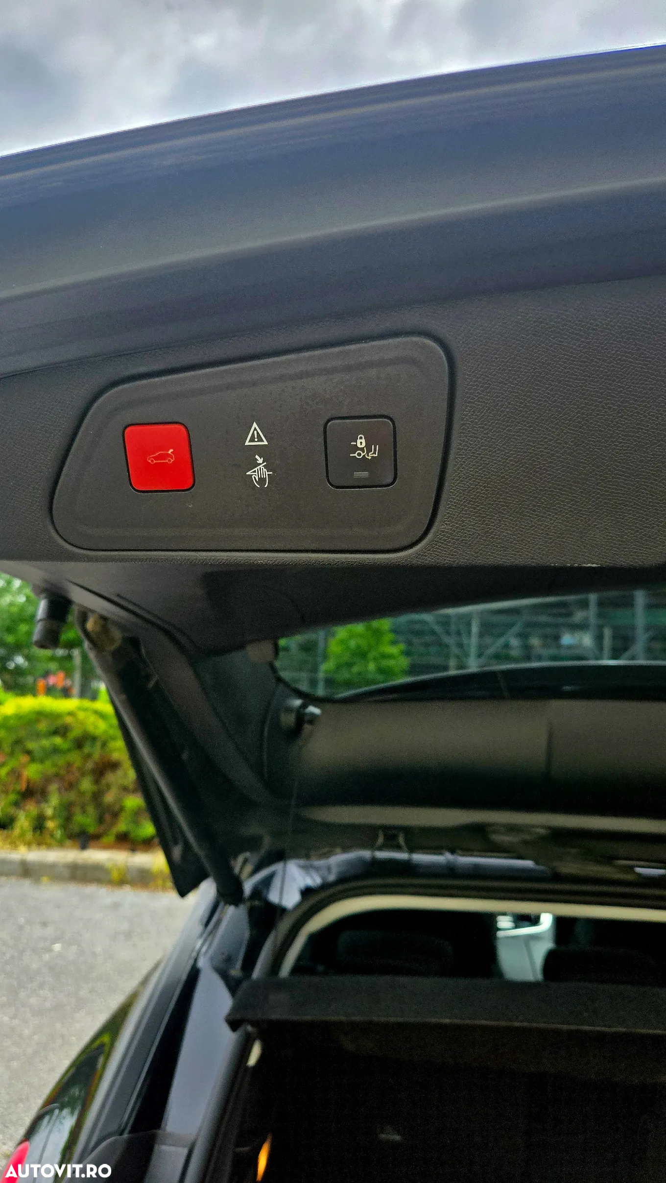 Peugeot 3008 1.6 BlueHDI S&S EAT6 Allure - 15