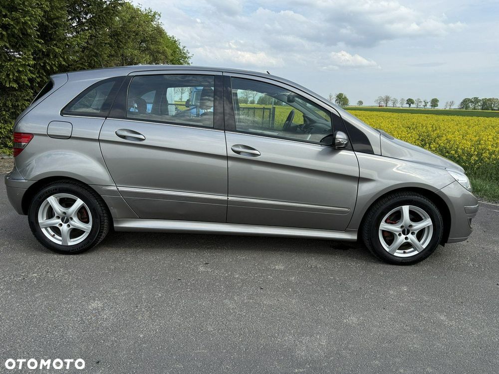 Mercedes-Benz Klasa B 150 Special Edition - 11